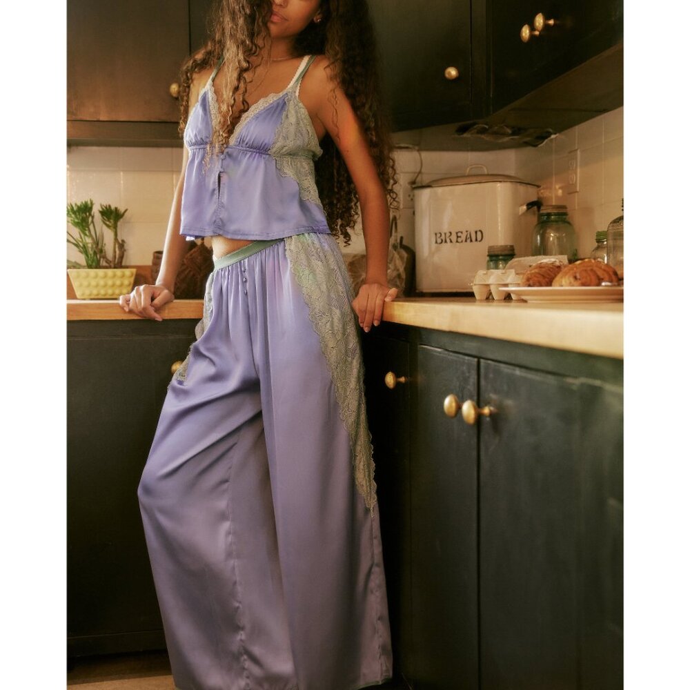 NWOT Free People Lavender Satin Lace-Trim Pajama Set with Mint Accents - Picture 5 of 10